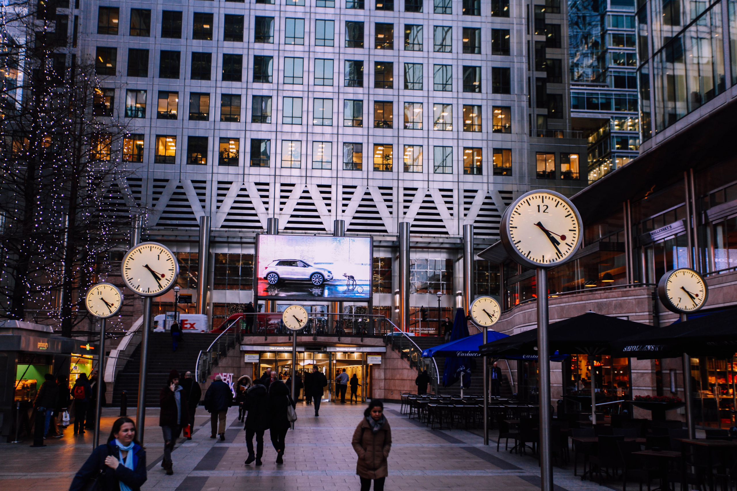 canary wharf london scaled