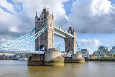 tower bridge in london 2021 08 26 15 27 54 utc scaled 1 1 min jpeg